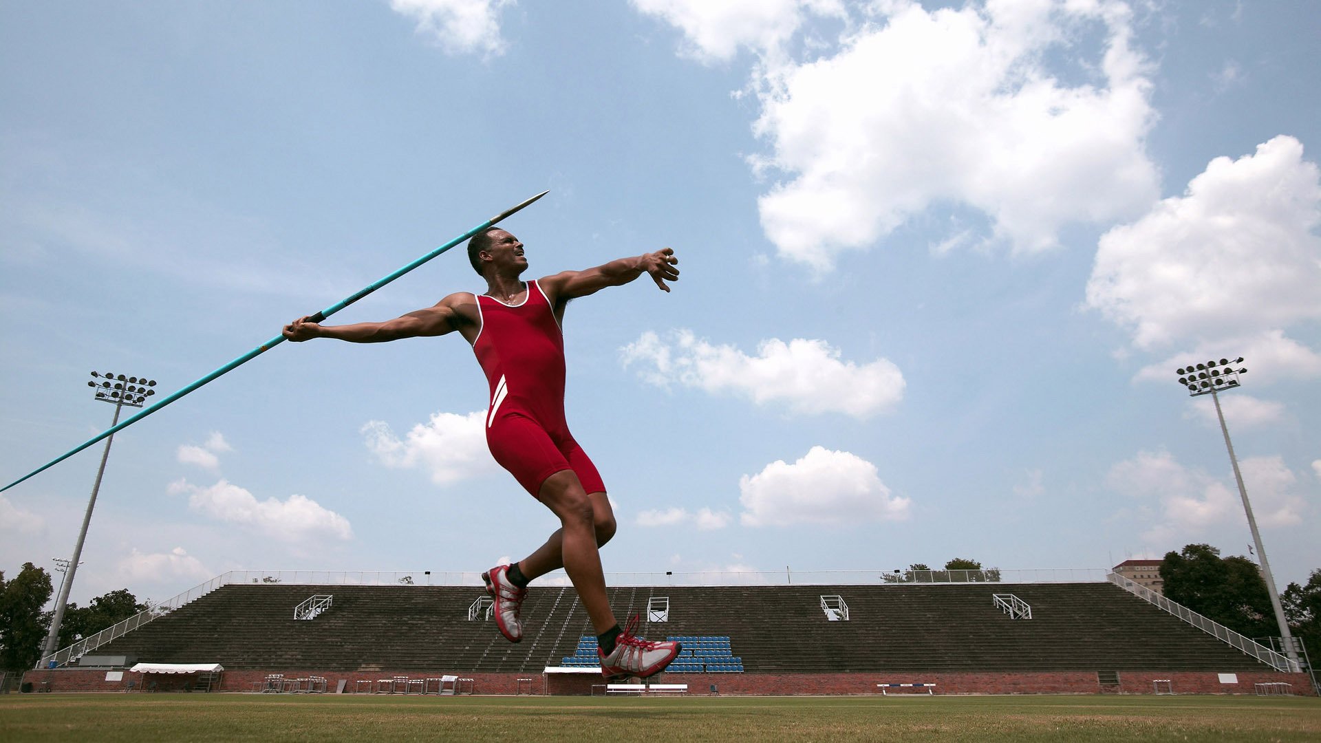 球场纪录：逐步打破的不可思议的篮球纪录，记录篮球