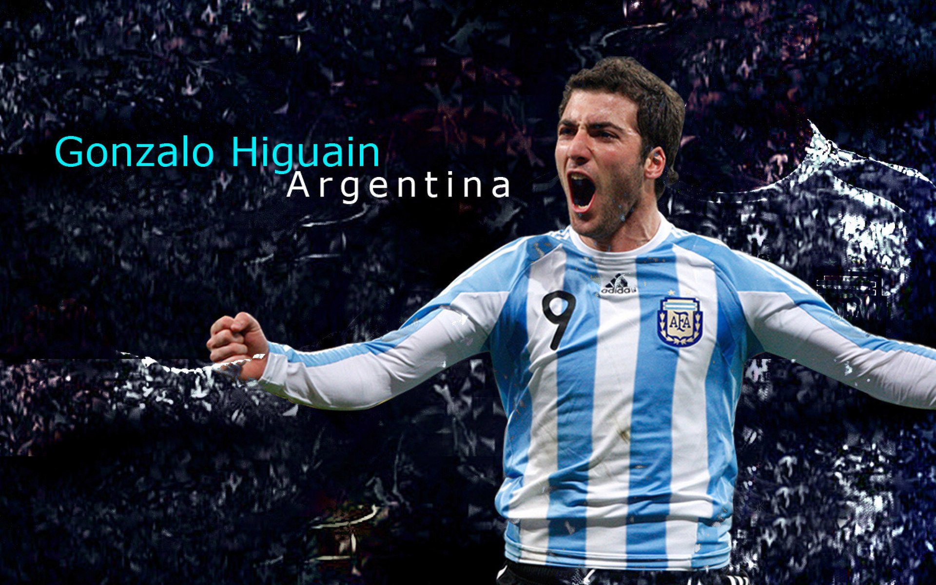 足球运动普及教育进入中小学课程体系，足球已被纳入学校体育课程必修内容